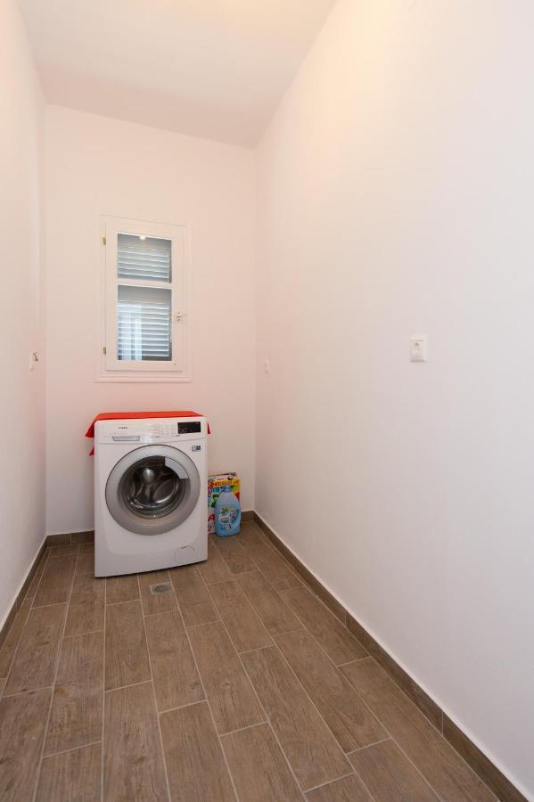 ArtemonasMosxa Houseアパートメント エクステリア 写真